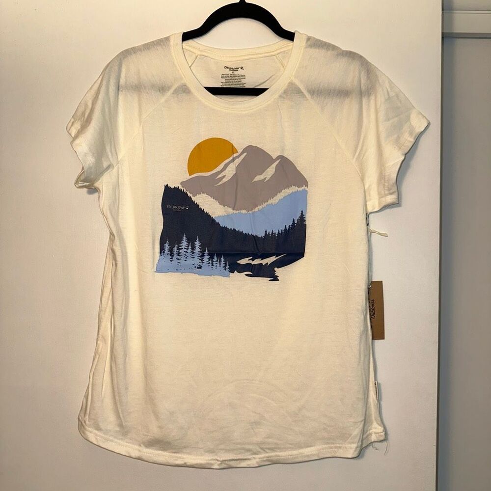 Bearpaw Women’s XL Short Sleeve Graphic Crew Tee Cream White Mountain Sun NWT